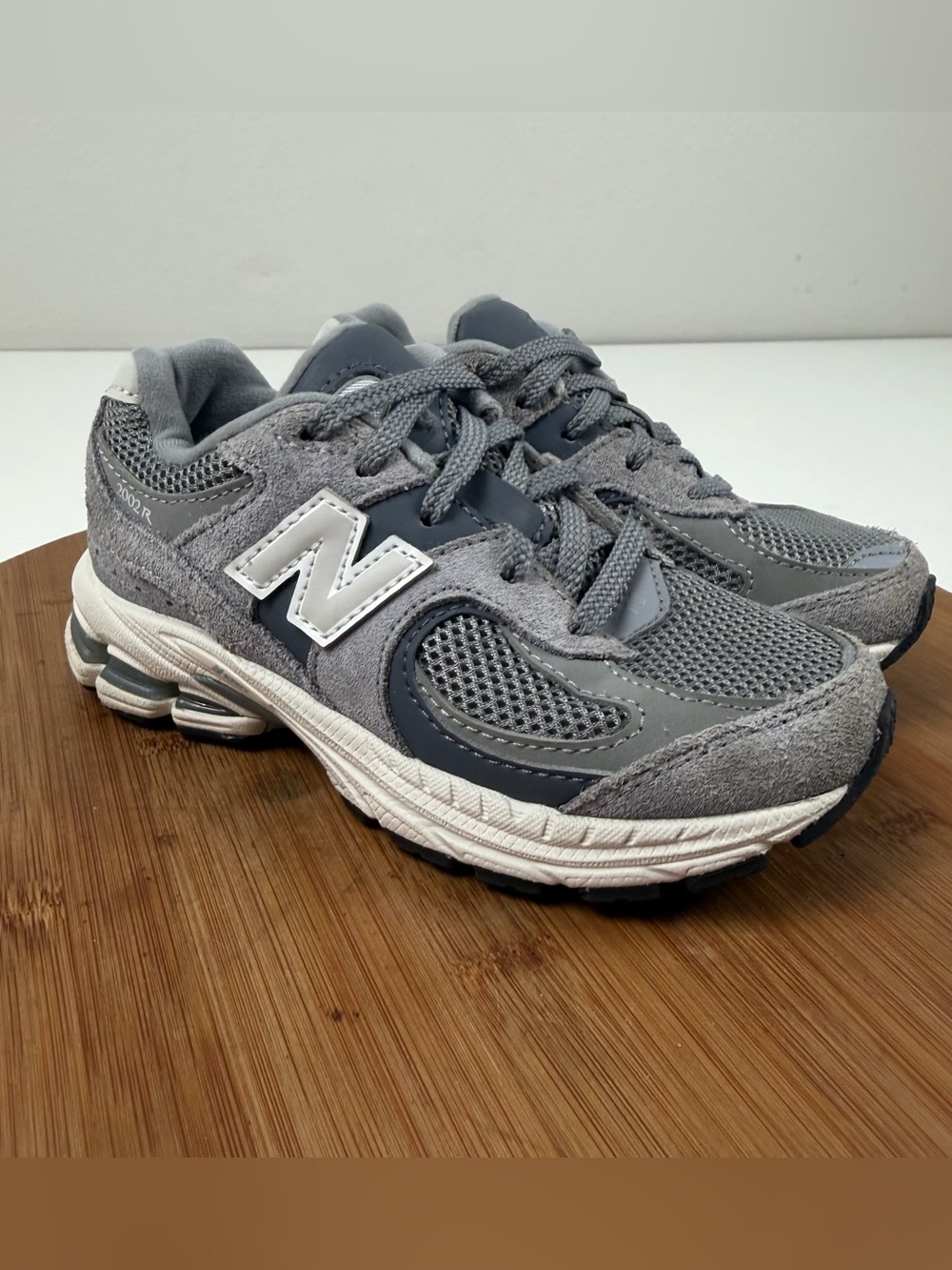 New Balance 2002r Gray Mesh & Suede Athletic Sneakers